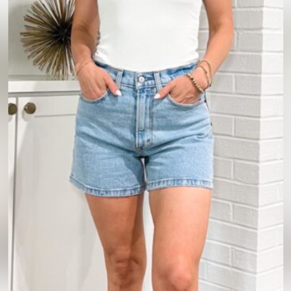 Abercrombie & Fitch Dad Short High-Rise Denim Jean Shorts